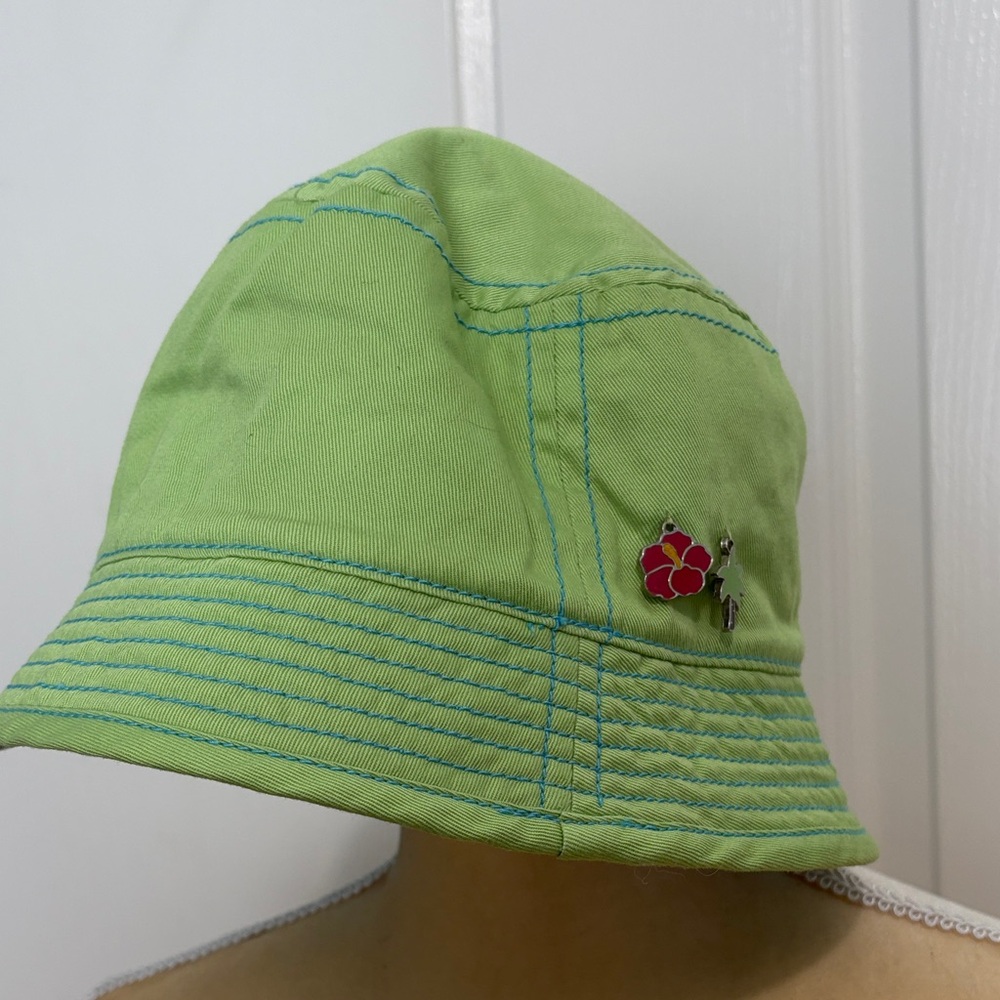 Green Bucket Hat with Floral Embroidery